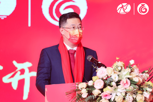 4湯溝酒業(yè)黨委書記、董事長(zhǎng)朱耀匯致辭