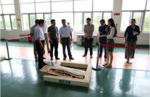 連云港市總工會(huì)副主席張明富一行來(lái)湯溝酒業(yè)調(diào)研